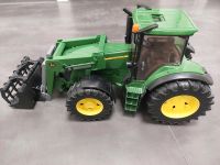 Traktor John Deere mit Frontgabel von BRUDER Baden-Württemberg - Großbottwar Vorschau