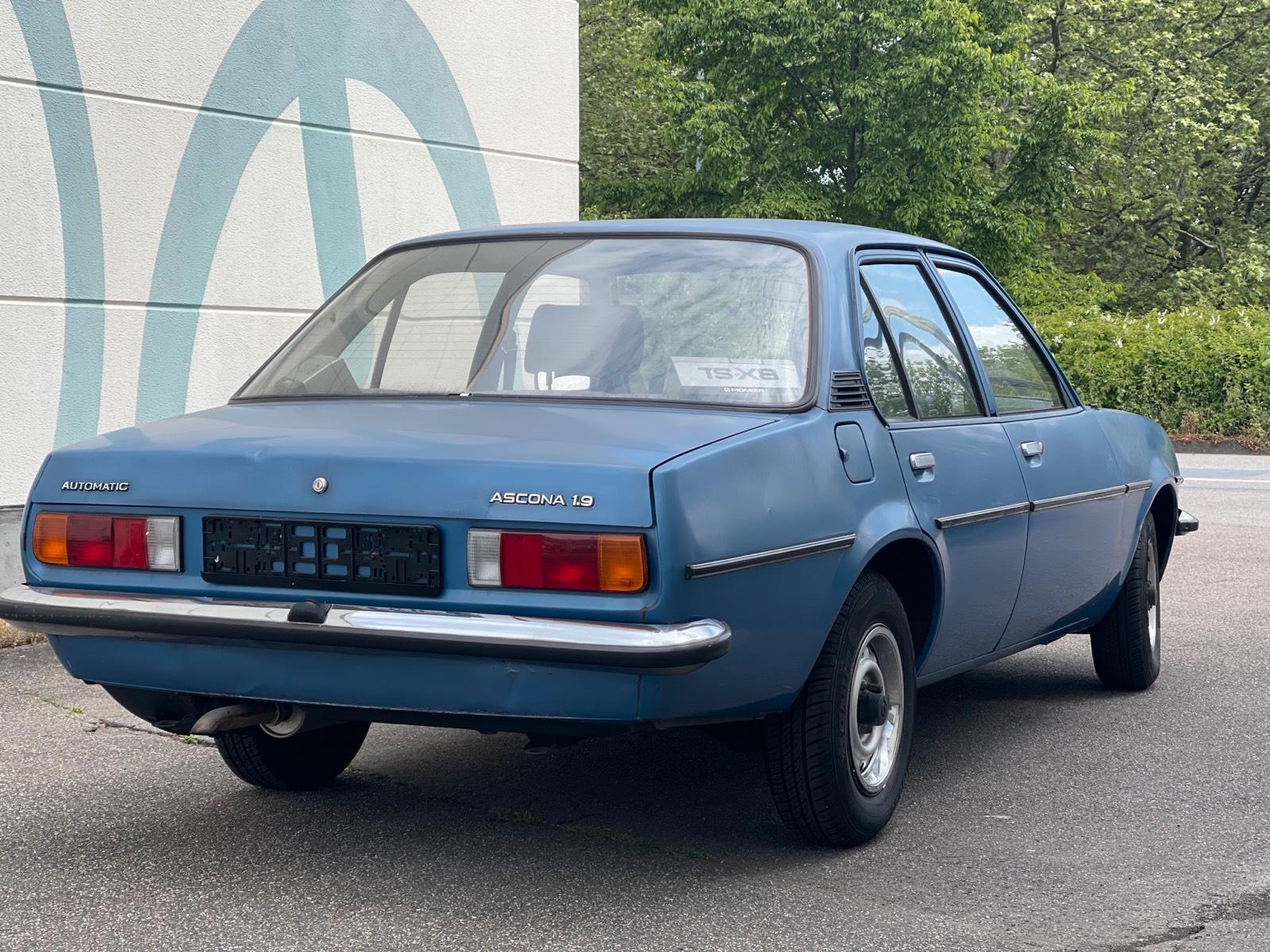 Abbildung des Autos Opel Ascona B 1,9 Automa…