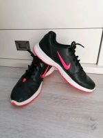 Nike Training core motion tr 37,5 wie neu Turnschuhe Sportschuhe Rheinland-Pfalz - Wallmerod Vorschau