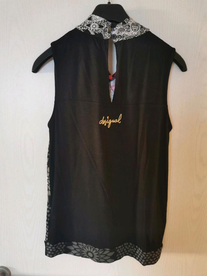 Desigual Blusentop/Shirt Gr. 38/Ersatzknopf/sehr guter Zustand in Aschaffenburg