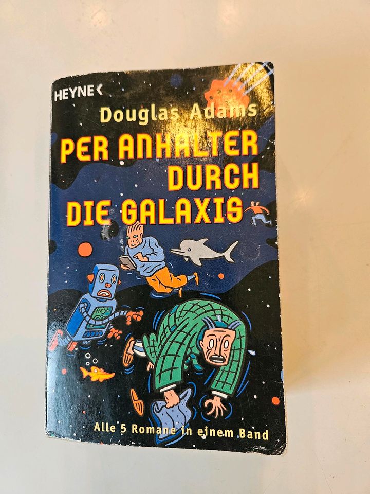Per Anhalter durch die Galaxis Komplettband Douglas Adams in Leinfelden-Echterdingen