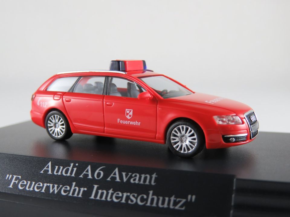 Busch Audi A6 Avant "Feuerwehr Interschutz Hannover 2005" 1:87/H0 in Bad Abbach