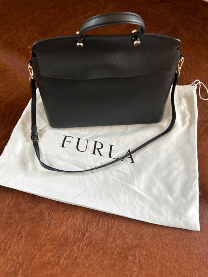 Handtasche / Furla / Piper L / wie NEU / Leder in München