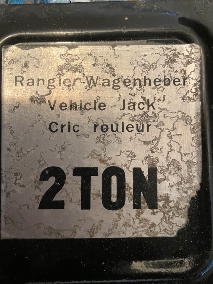 Rangier Wagenheber Vehicle Jack in Gersdorf