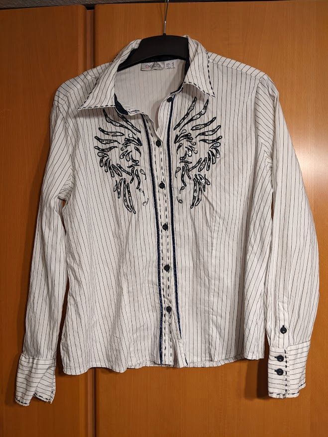 Schicke Bluse von Gelco in Gr. 40. Farbe Weiß in Maintal