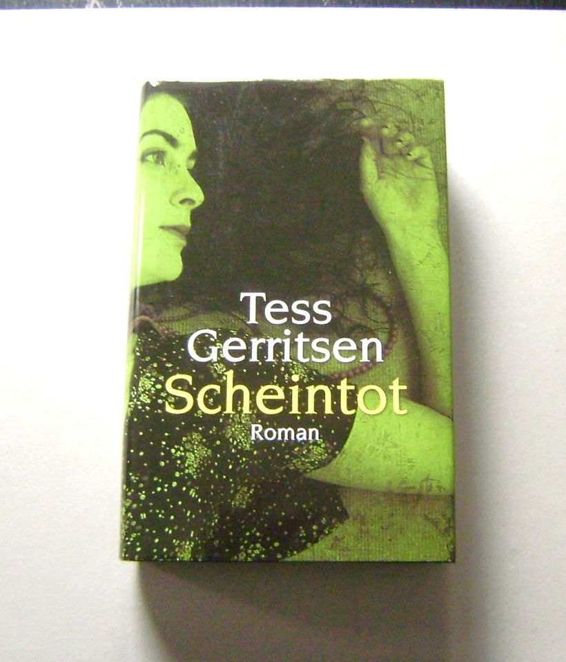 Tess Gerritsen - Scheintot (gebunden) in Hamburg