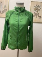 Champion Jacke Laufjacke Gr. S grün Hessen - Wiesbaden Vorschau