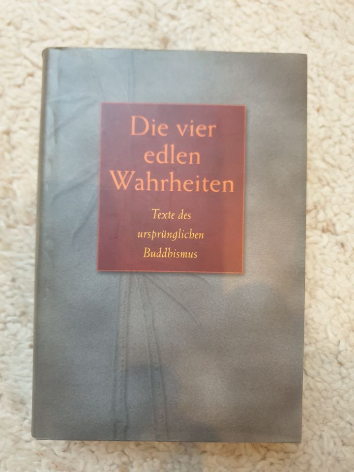 BÜCHER PAKET, 7 BÜCHER, BUDDHISMUS ZEN YOGA in Kirchardt