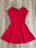 H&M Divided Damen Mädchen Kleid Mini rot Gr 34 XS Leipzig - Altlindenau Vorschau