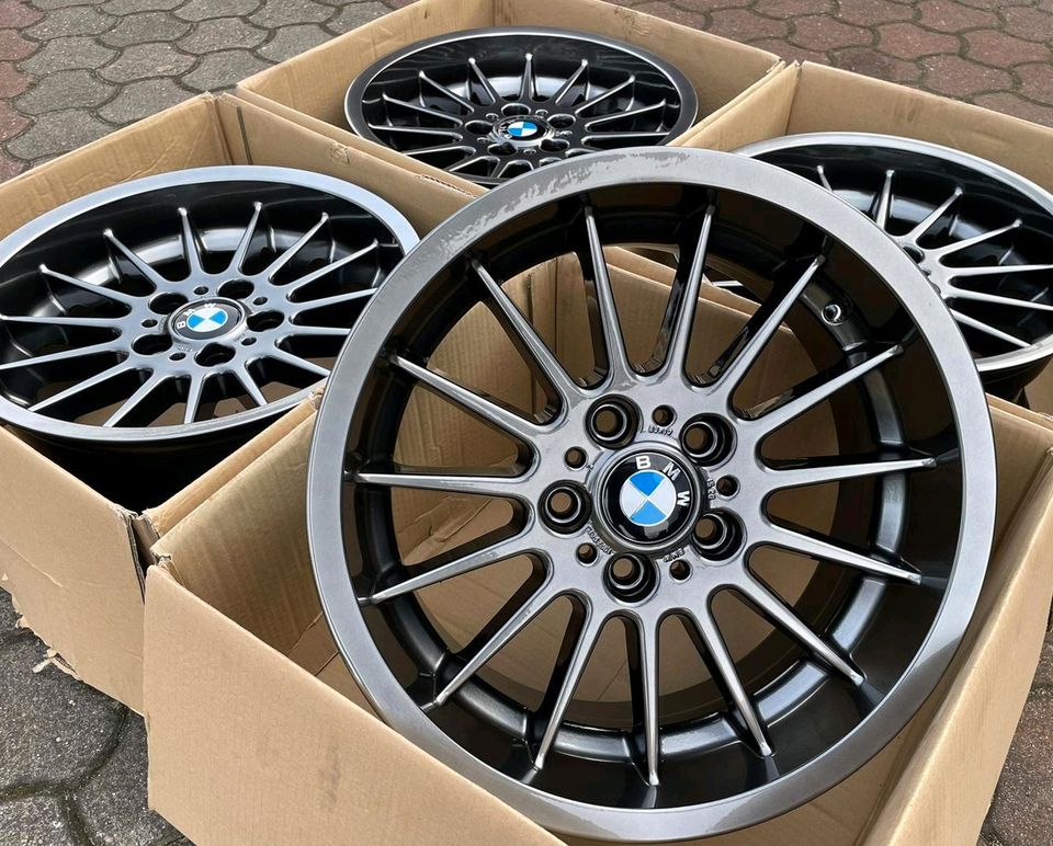 BMW 5 E39 Styling 32 8x17 ET20 1092961 Alufelgen 74,1 5x120 rims in Philippsburg