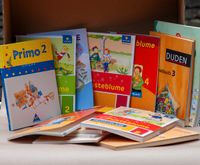 Grundschule 15 Lesebücher, 11 Sprachbücher Jahrgang 1-4 Nordrhein-Westfalen - Detmold Vorschau