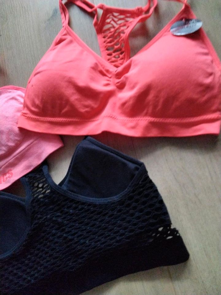 Bustier Bralette Gr M/L 3 Stück in Lindenberg im Allgäu