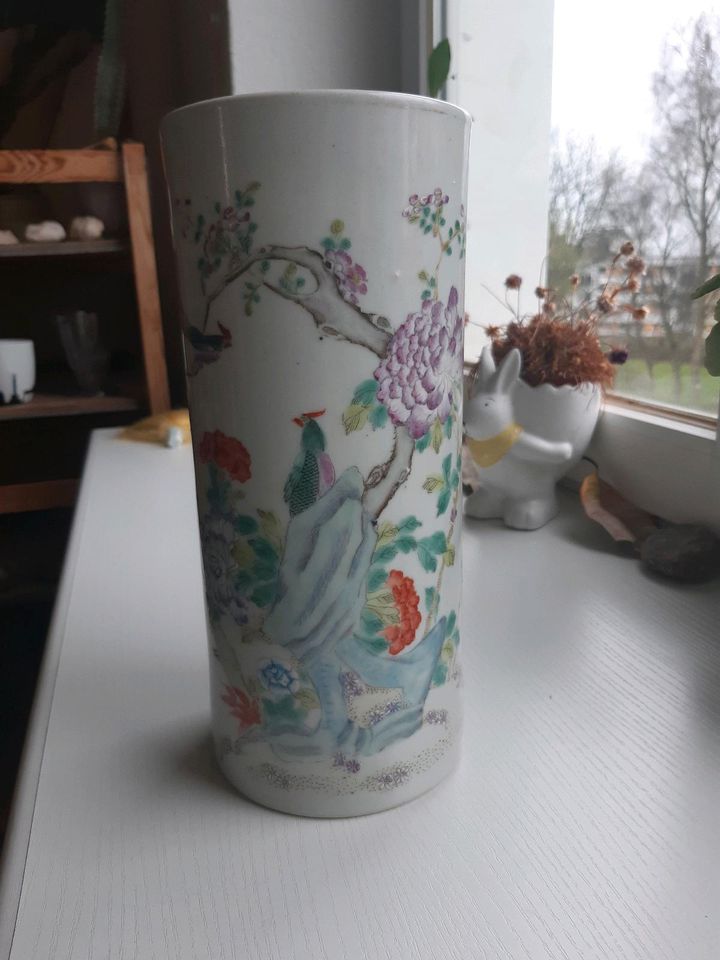 Asiatische Blumenvase handarbeit in Kiel