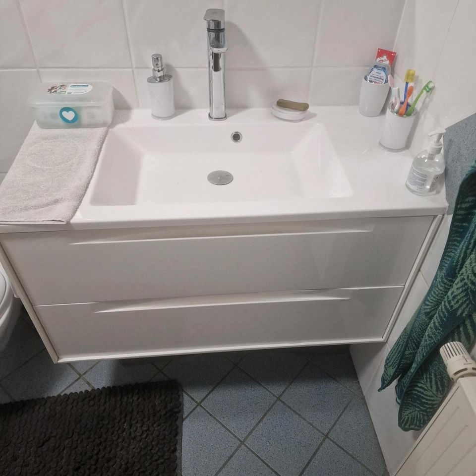 Badezimmer Möbel in Plettenberg