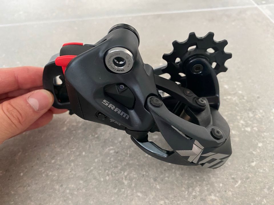 Sram XO1 X01 AXS Schaltwerk lunar neu in Bad Salzuflen