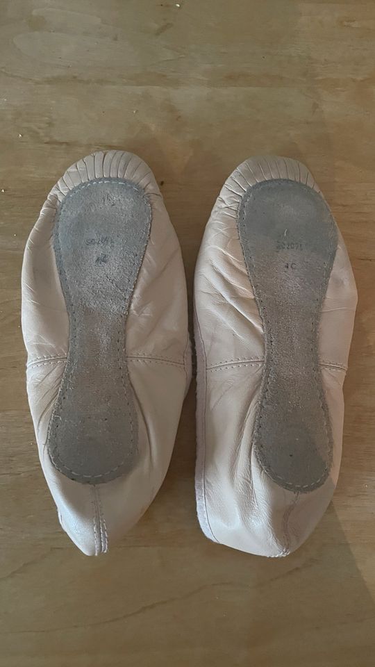 LederTanzschuhe, Ballettschuhe Ballettschläppchen Bloch Gr 4C TOP in Berlin