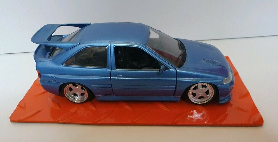 1:18 Ford Escort RS Cosworth von UT Models UNIKAT TUNING in Kammerforst