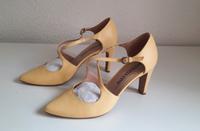 Sommer Pumps, Sandale mit Absatz Größe 39 Berlin - Köpenick Vorschau