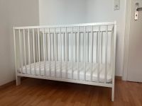 Kinderbett Babybett mit Matratze IKEA München - Moosach Vorschau