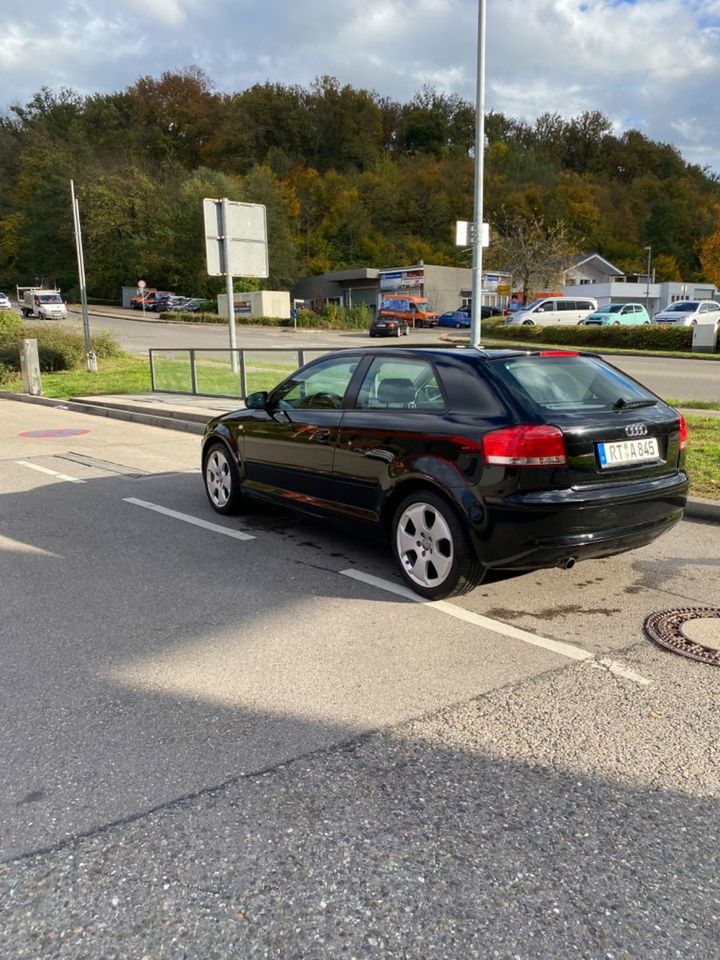 Audi A3 1.6 Schiebedach/Bose-Anlage/Vollleder/SZH in Reutlingen
