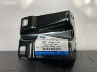 Original Ford Transit Tourneo Halterung Kotflügel BK21 16C096-AA Nordrhein-Westfalen - Hagen Vorschau