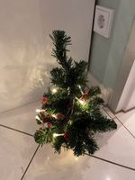 Weihnachtsbaum künstlich Weihnachten beleuchtet Bäumchen Kr. München - Aying Vorschau