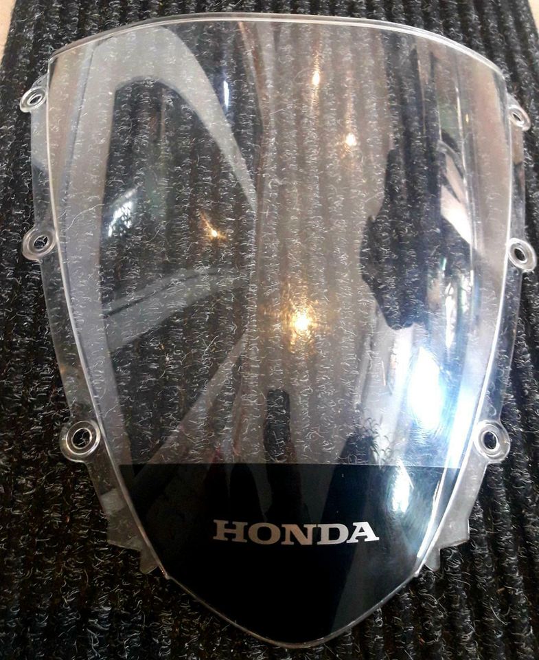 Verkleidungsscheibe Honda in Neuhäusel