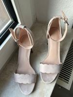 High Heels - Gr. 39 (beige) Nordrhein-Westfalen - Gelsenkirchen Vorschau