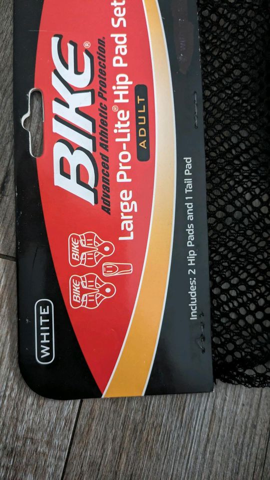 Bike Large Pro-Lite Hip Pad Set - weiß, one size in Berlin