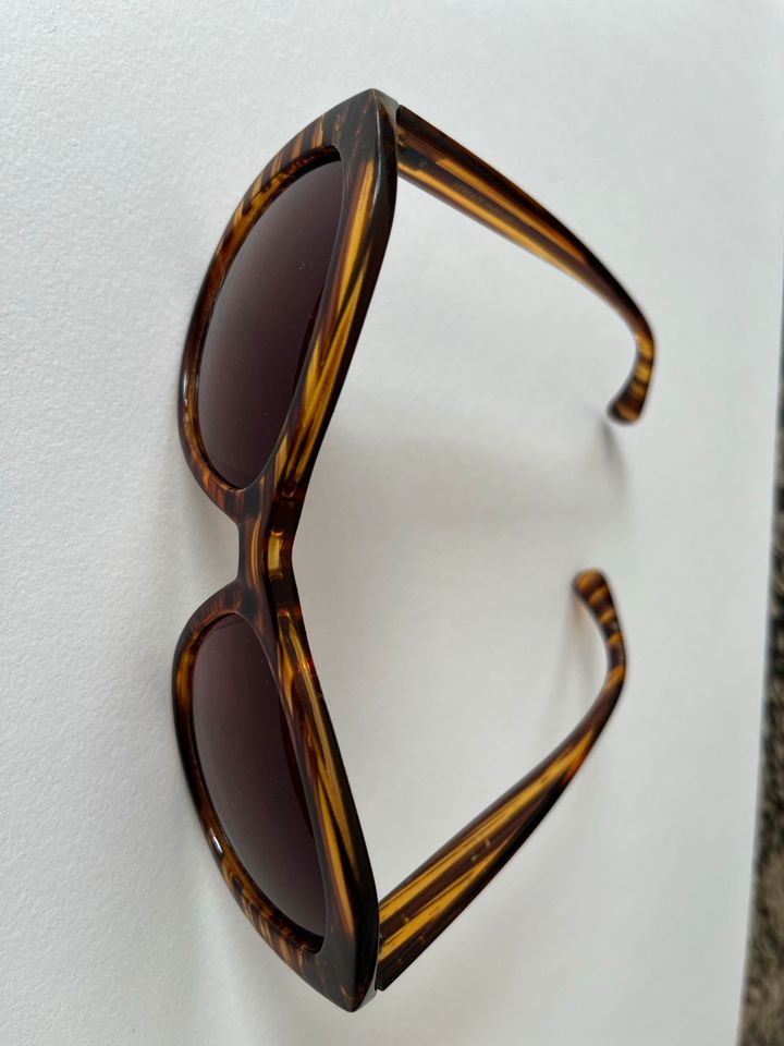 Versace 1969 braun oval Katze Auge Runde Sonnenbrille verwendet in Berlin