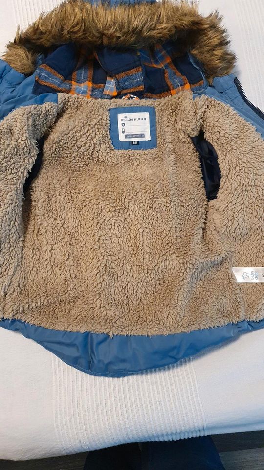 Kinder Winterjacke in 80 in Dahlem