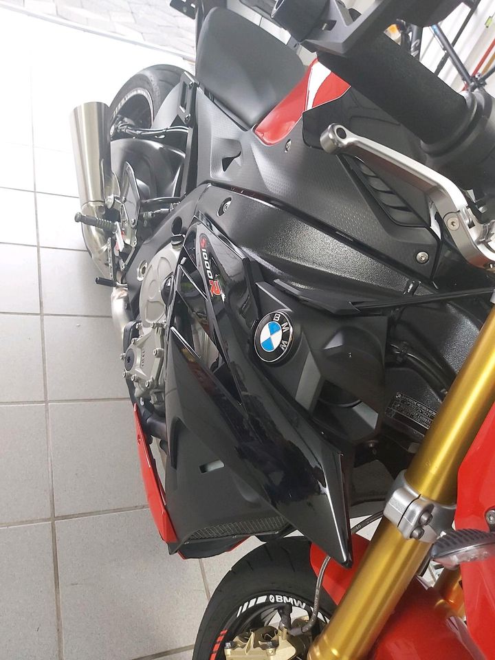 BMW S1000R in Nauroth