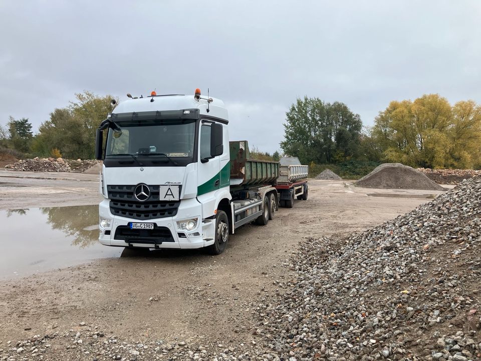 Containerdienst und Schüttgutlieferung in Spantekow