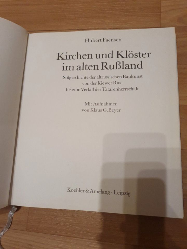 Buch Hubert Faensen Kirchen und Klöster im alten Rußland 1982 in Halle