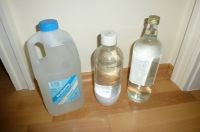 4 Liter Destilliertes Wasser demineralisiert 2-l-Flasche Freiberg München - Bogenhausen Vorschau