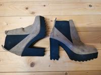 Schuhe mit Plateau Absatz Niedersachsen - Grasberg Vorschau