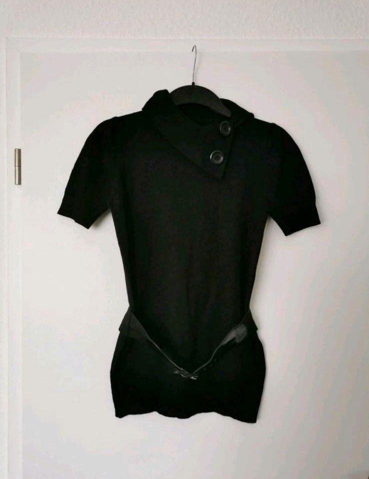 Shirt Longshirt mit Gürtel Gr. 158/164 schwarz in Minden