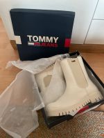 Tommy Hilfiger Leder Chelsea Boots, Stiefel Gr. 41 Neu ❤️ Berlin - Spandau Vorschau