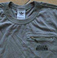 Adidas T-Shirt Grau Grey mit Brusttasche Retro Vintage L Large Bayern - Salching Vorschau