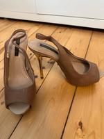 Damen Pumps, Größe 37, von Zara Basic Sachsen-Anhalt - Magdeburg Vorschau