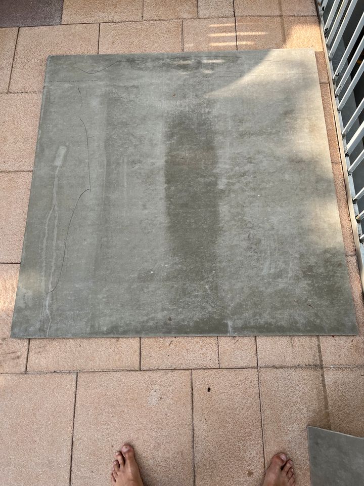 Faserbetonplatte Kaminabdeckung Regenschutz in Essen