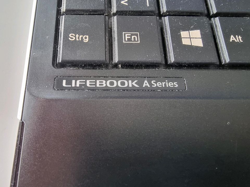 Notebook Fujitsu Lifebook Serie  A  * Intel Core i3 in Leiferde