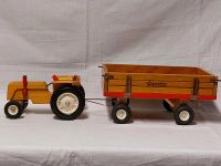 DDR Holzspielzeug, Traktor mit Anhänger, Neuaufbau, Nachhaltig Thüringen - Dornburg Vorschau