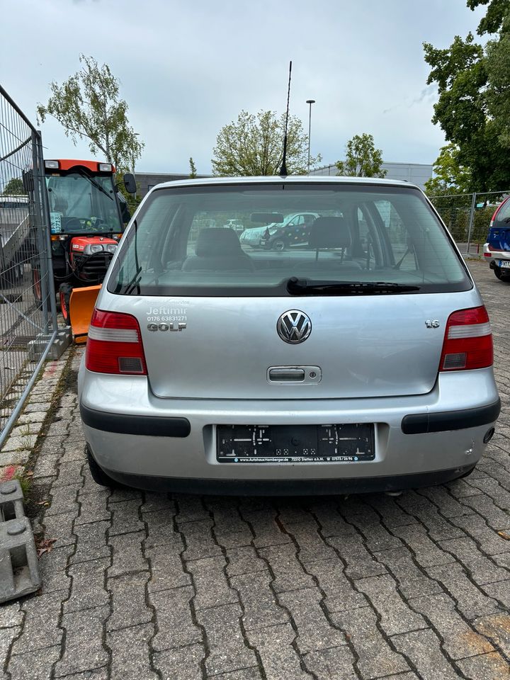 VW Golf 1.6 Automatik LPG in Friedrichshafen