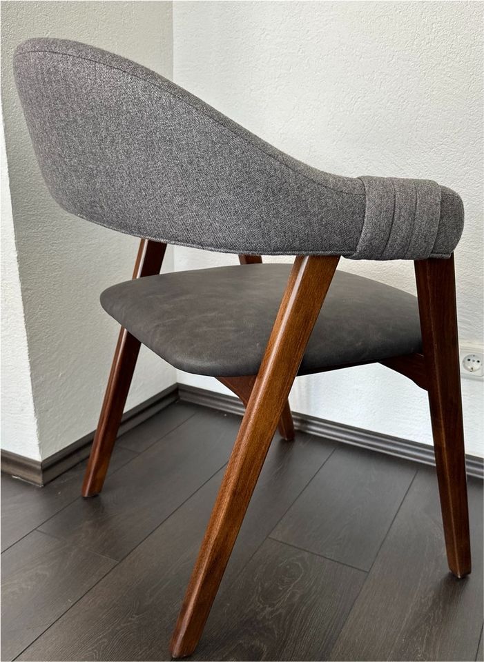 2 schöne Esszimmer Stühle, Stühle, Stuhl Materialmix in Gersthofen