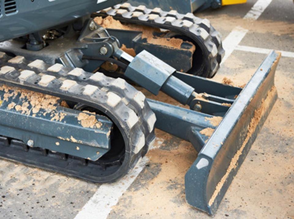 Gummikette Baggerkette 250x48,5x84Y f Yanmar SV20,SV22,VIO20CR in Erfurt