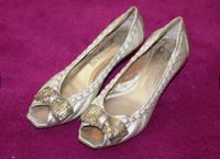 Luca Stefani Lederschuhe, Goldene Pumps, aus Italien, Leder Pumps Berlin - Tempelhof Vorschau