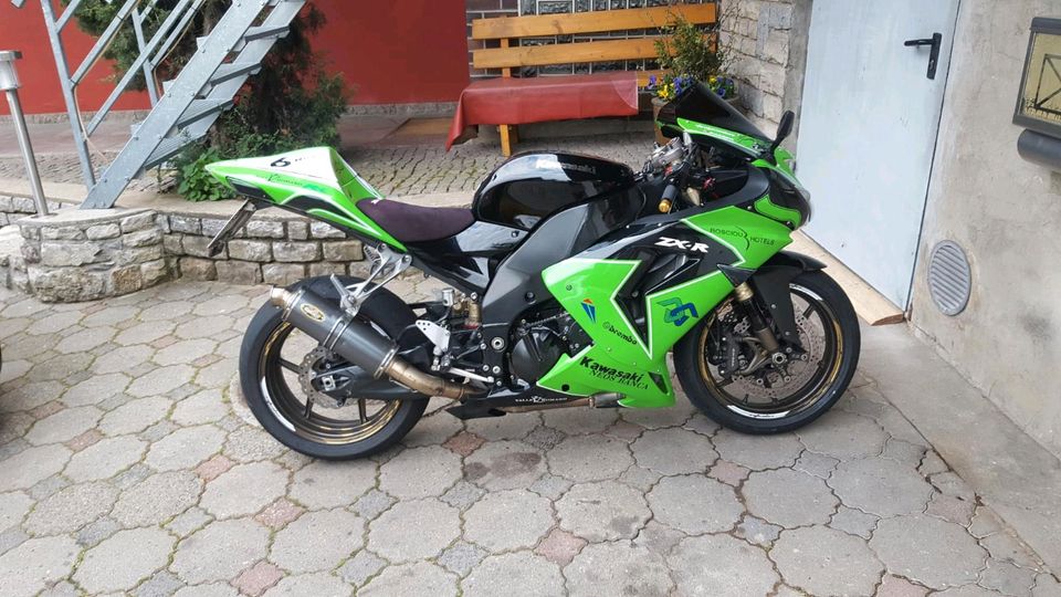 Kawasaki zx10r in Niederstetten