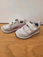 Schuhe Sneaker Puma weiß/rosa/grau Größe 29 Bayern - Schlüsselfeld Vorschau