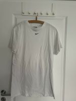 Nike T-Shirt Kleid S 36 Niedersachsen - Wietmarschen Vorschau